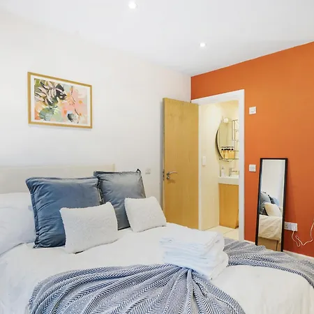 2 Bed Garden Apt Sleeps 6 Short Walk To Old Street